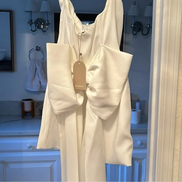 BNWT Meshki Meredith Dress size Small - Picture 5 of 7